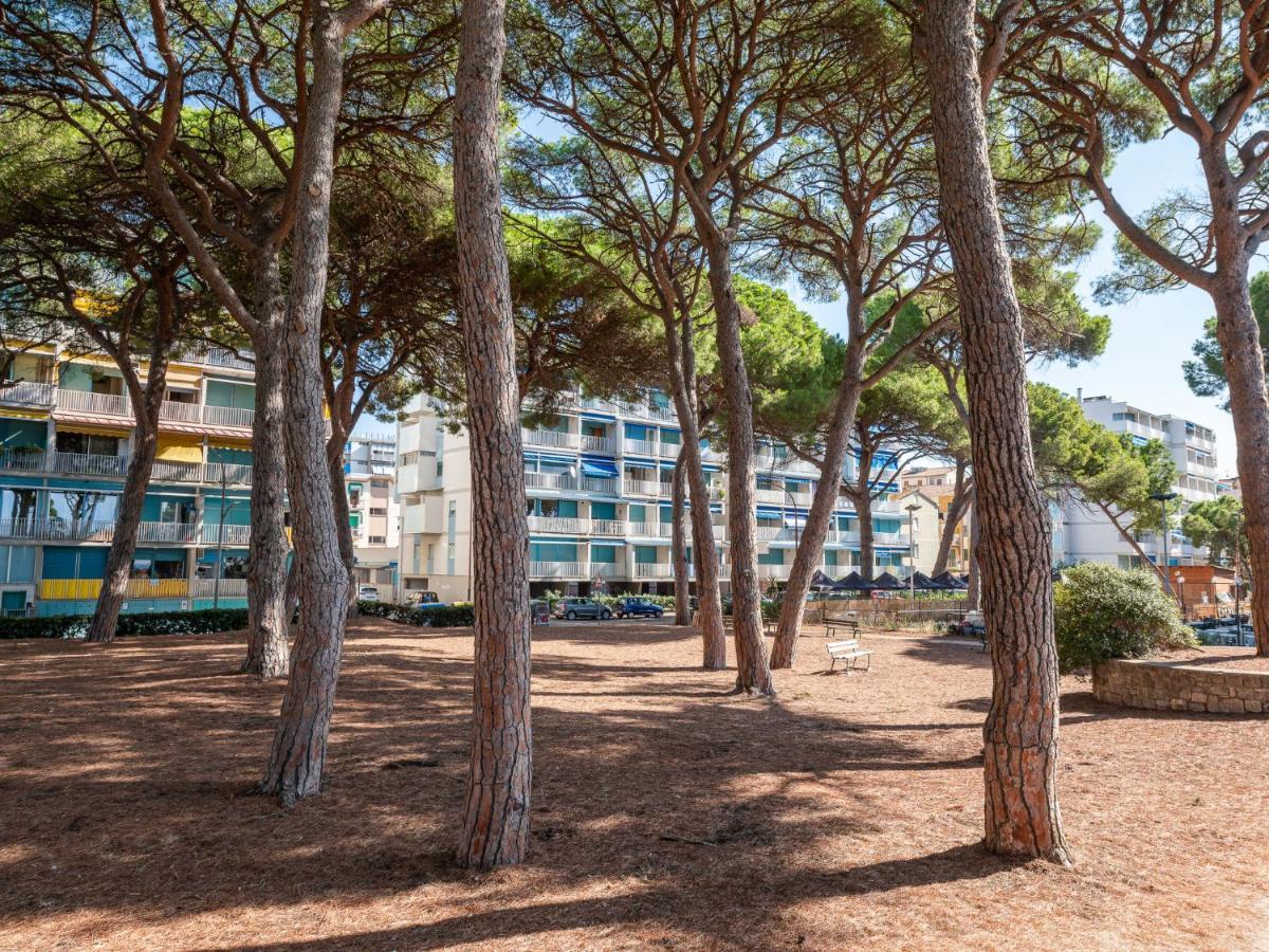 Apartment La Pineta By Interhome Casa Sant'Eugenia Exterior photo